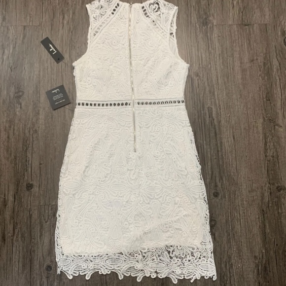 Lulus White Lace Mini Dress Sleeveless Size M NWT - Picture 3 of 4